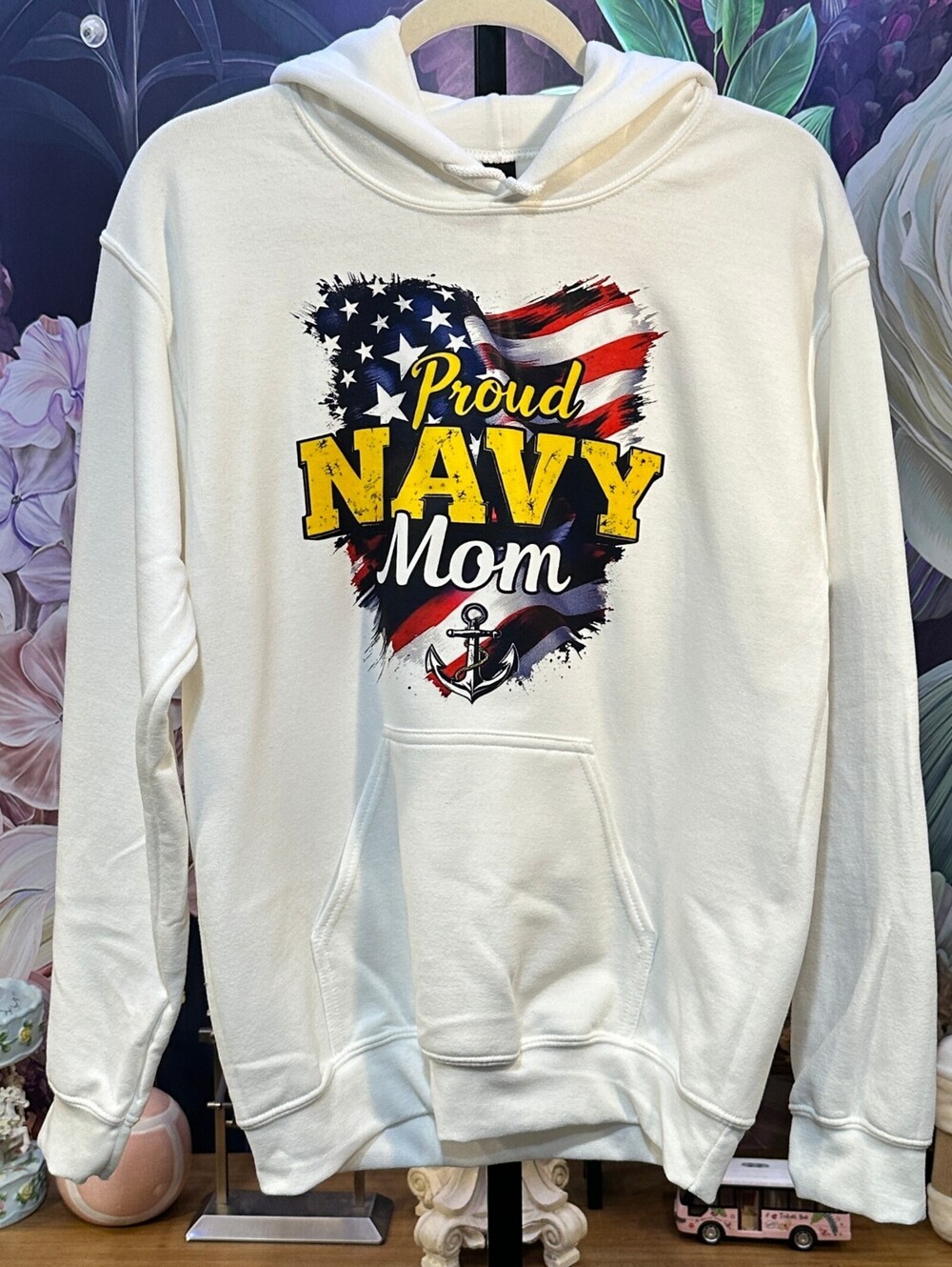 Gildan Handmade S White Proud Navy Mom Hoodie Flag Heart Graphic Kangaroo Pocket